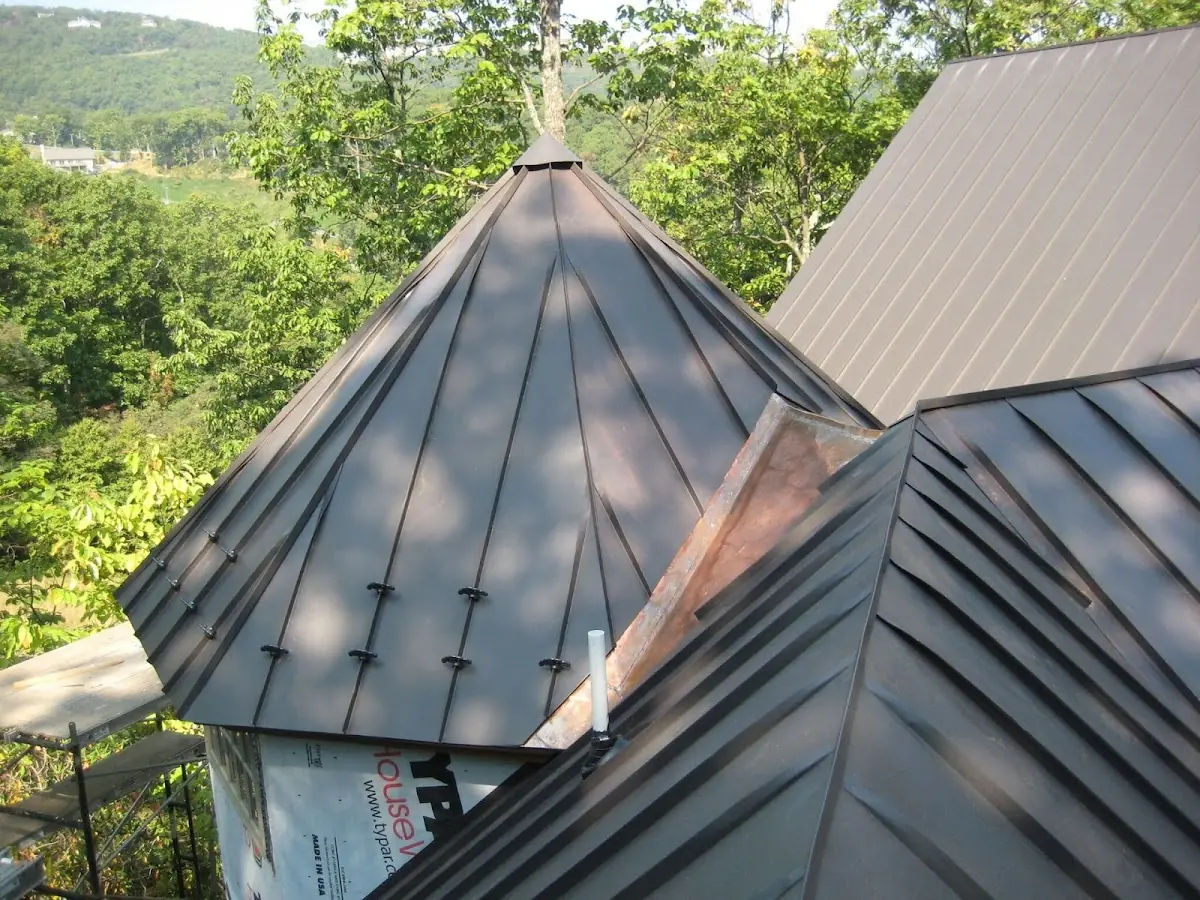 Professional Gutter Cleaning by Craftsman Roofing in Camp Pendleton Mainside